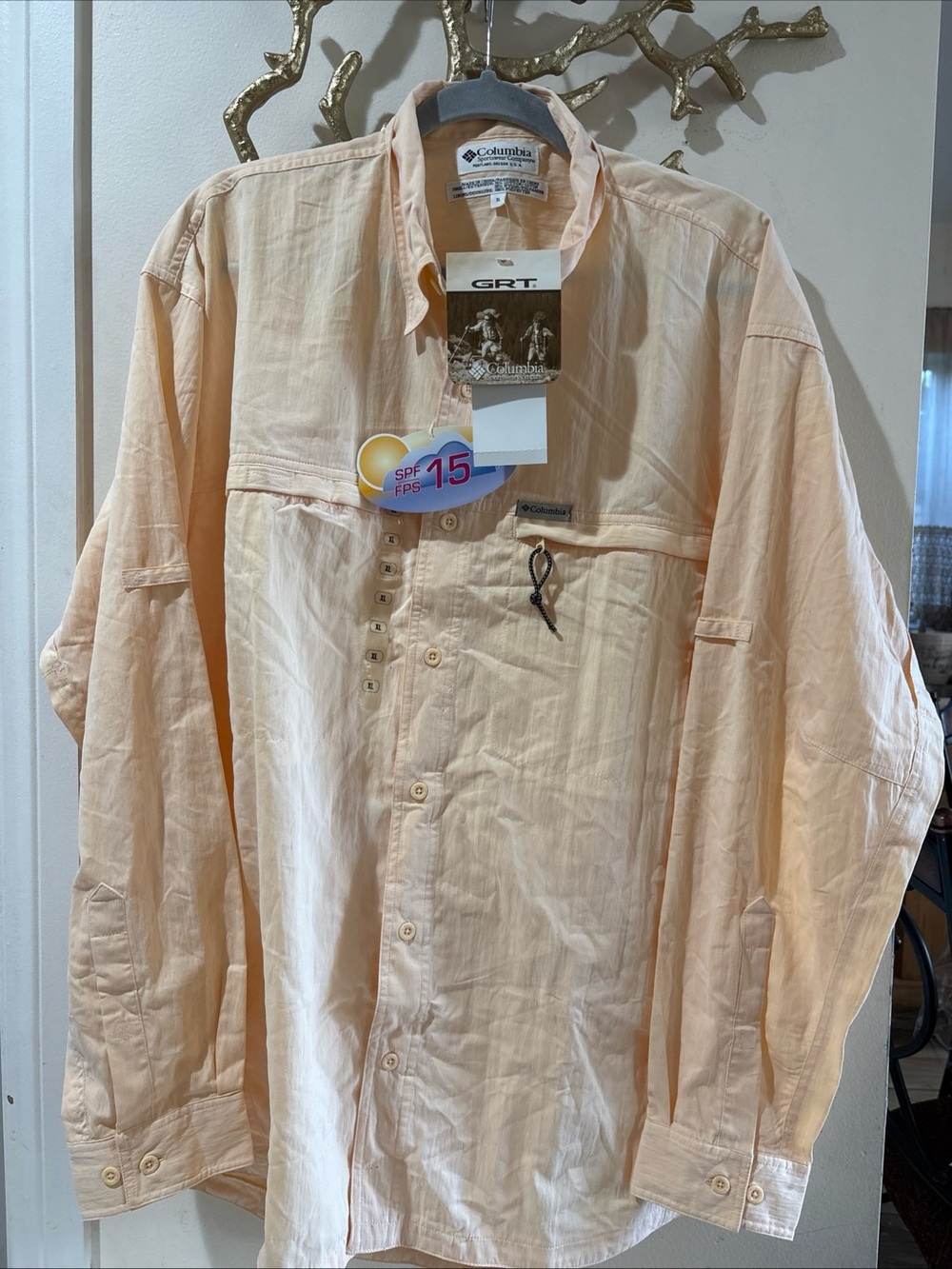 Columbia Men's Long-Sleeve Sun Protection Shirt - Light Peach fishing shirt XL